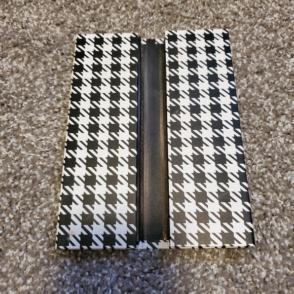 2/$35 EUC Bare Minerals blush and eyeshadow limited edition 🎨 - Picture 4 of 11